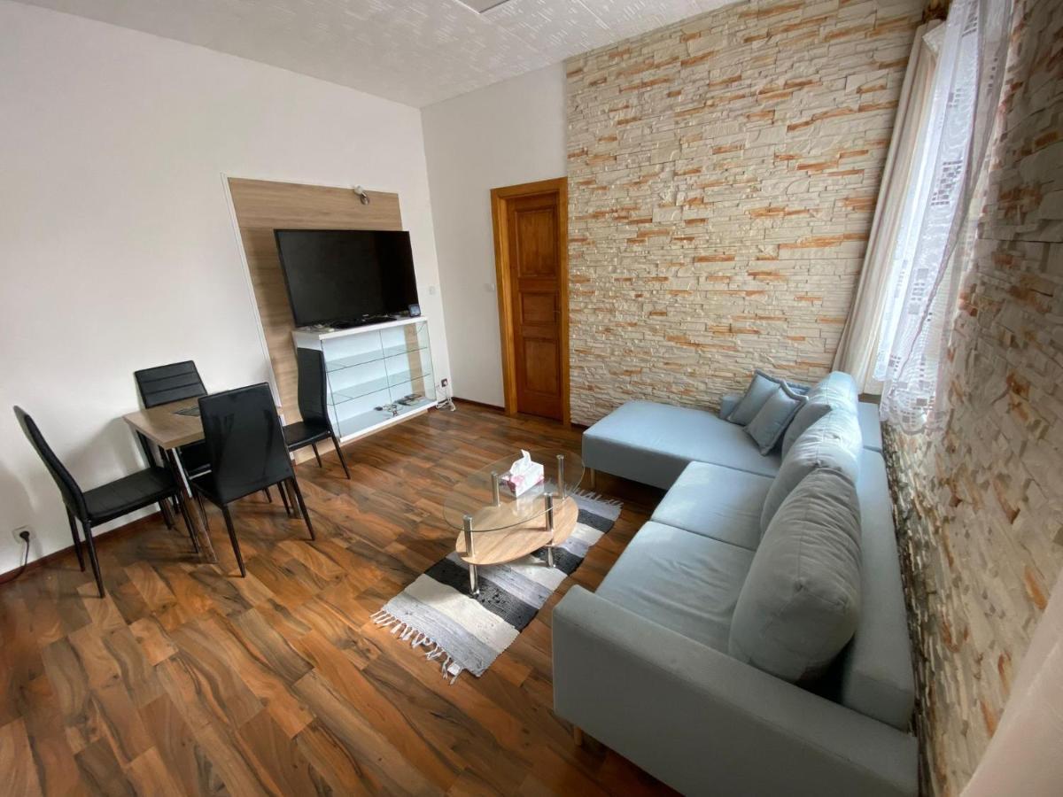 Apartment Hlinska Ceske Budejovice Exterior photo